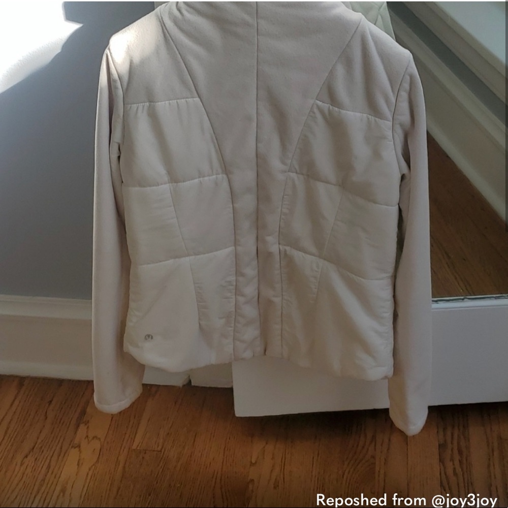 Lululemon white puffer jacket medium